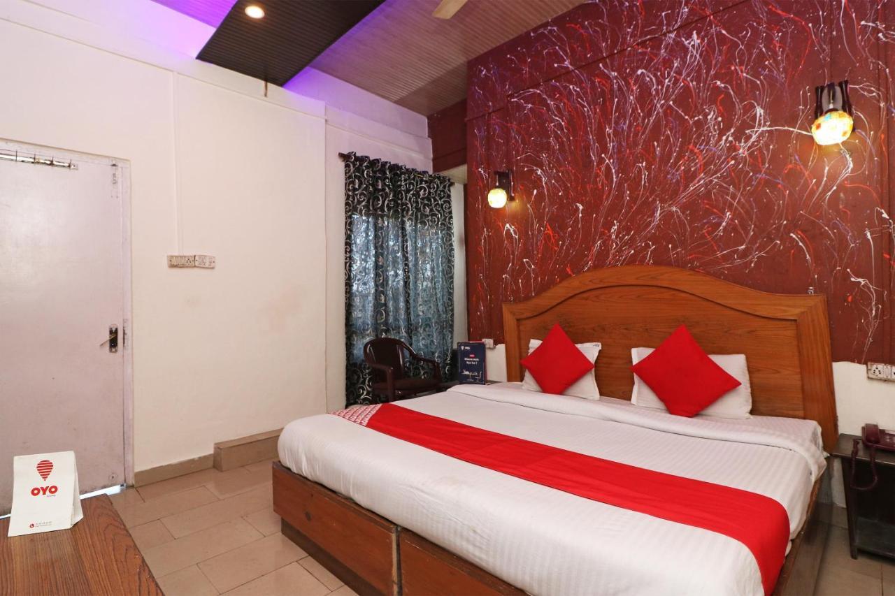 Oyo 70930 The Moon Hotel Asansol Exterior photo