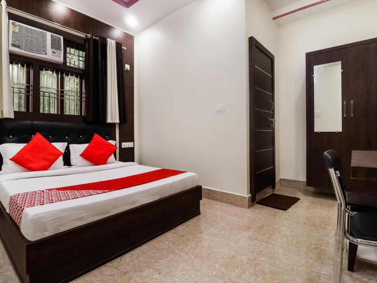 Oyo 70930 The Moon Hotel Asansol Exterior photo
