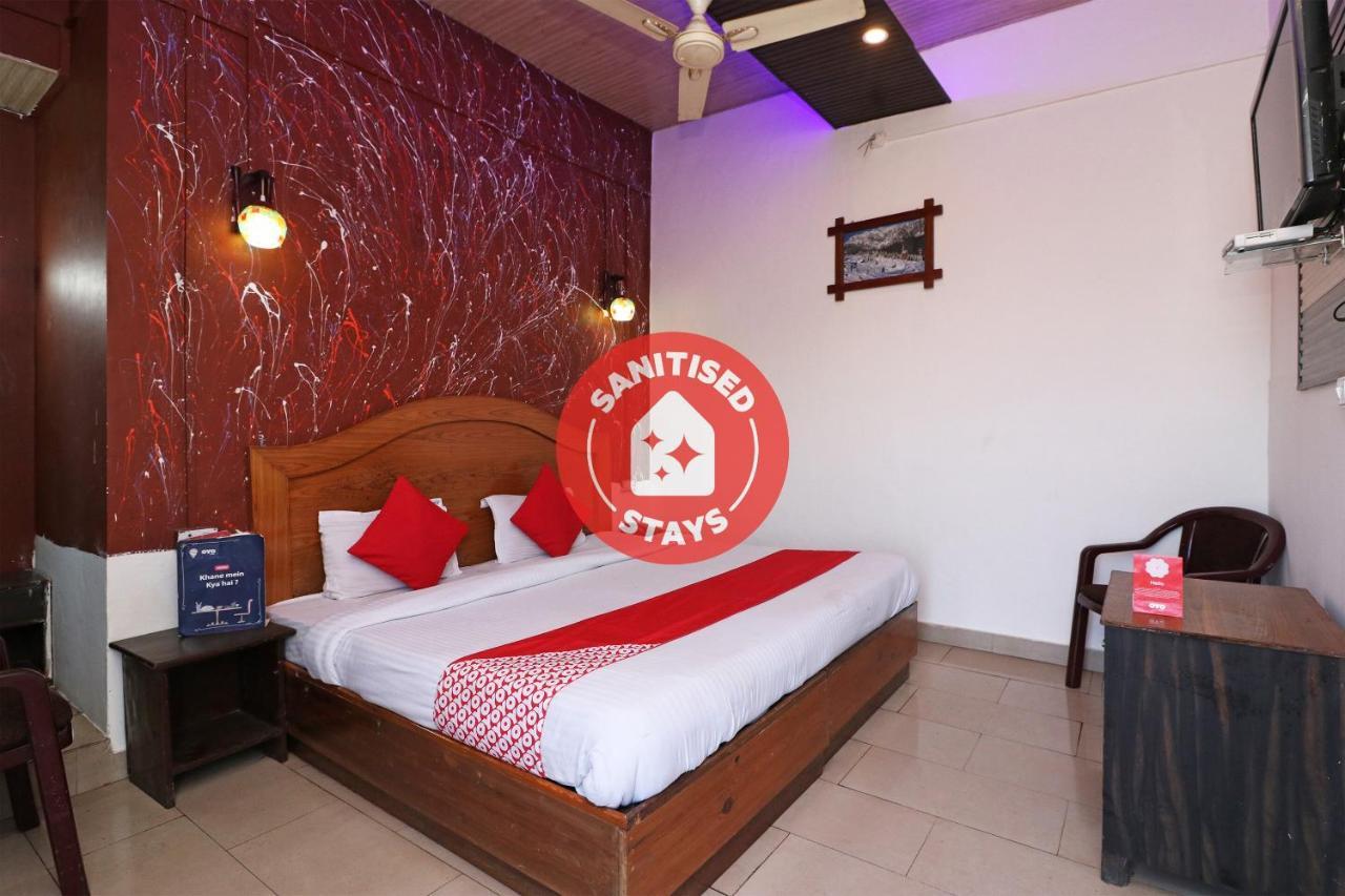 Oyo 70930 The Moon Hotel Asansol Exterior photo